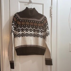 American Eagle Outfitters Brown and Cream Cropped Turtleneck Sweater